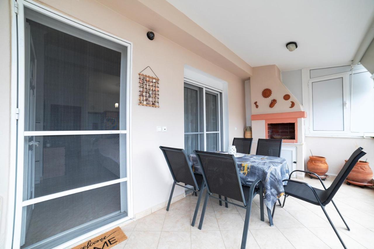 Porto Ofrynio Central Deluxe Golden Apartment Ofrínion Eksteriør billede