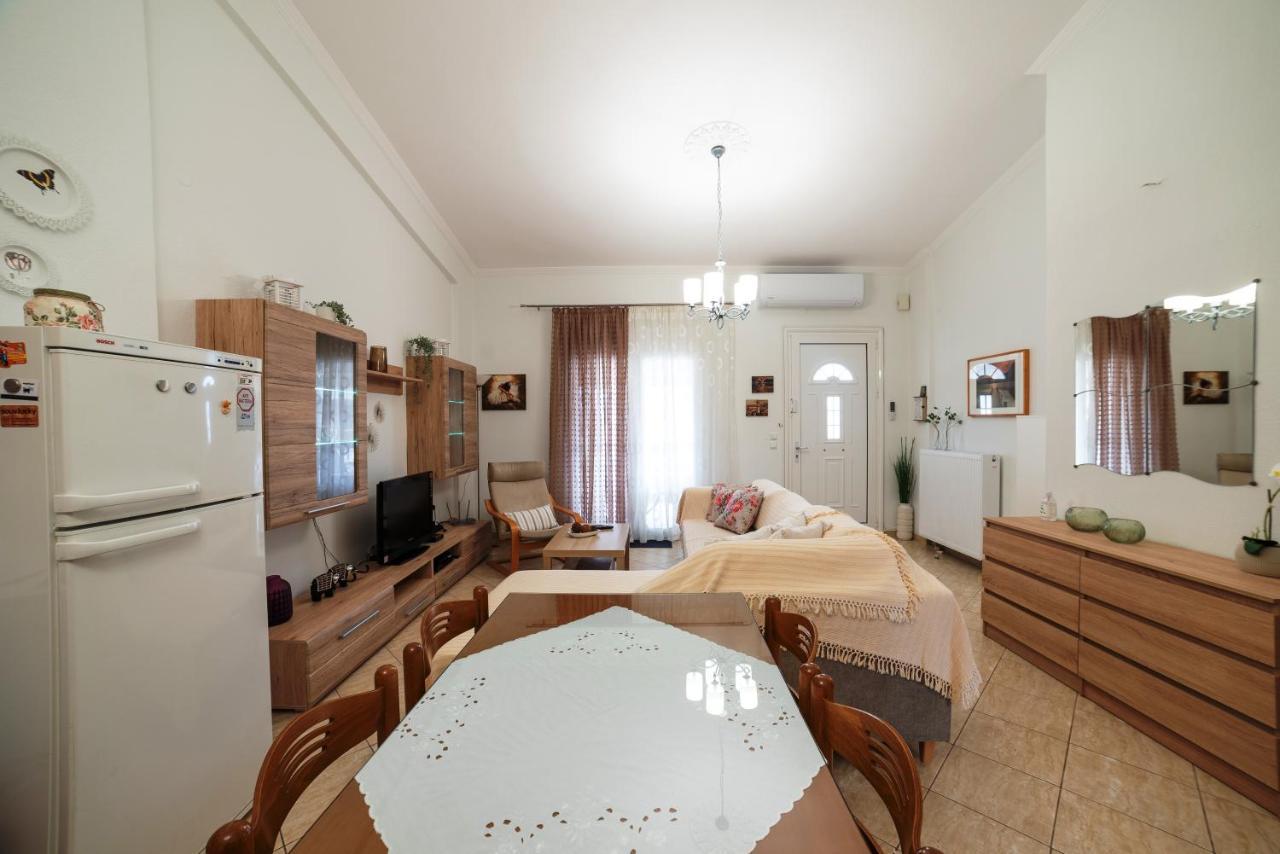 Porto Ofrynio Central Deluxe Golden Apartment Ofrínion Eksteriør billede
